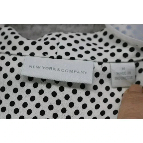 Women's New York Co. Dress-Size Medium-100% Polyester-Pockets - Picture 2 of 7